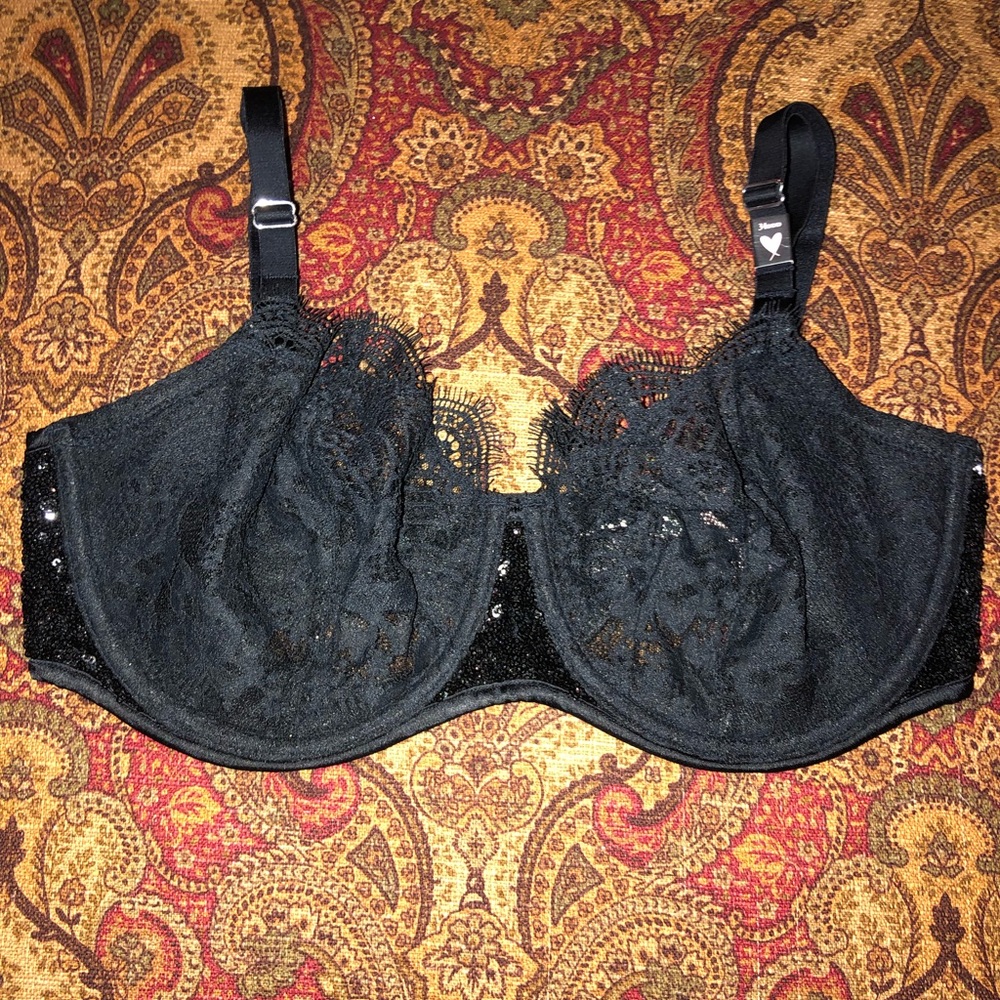NWT Victoria’s Secret Wicked Bra 34DDD